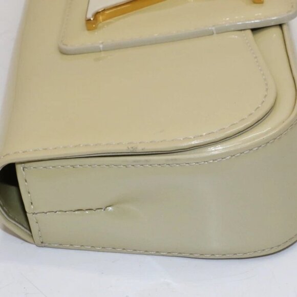 Louis Vuitton Vernis Sobe Clutch Handbag - Natural - Picture 9 of 15
